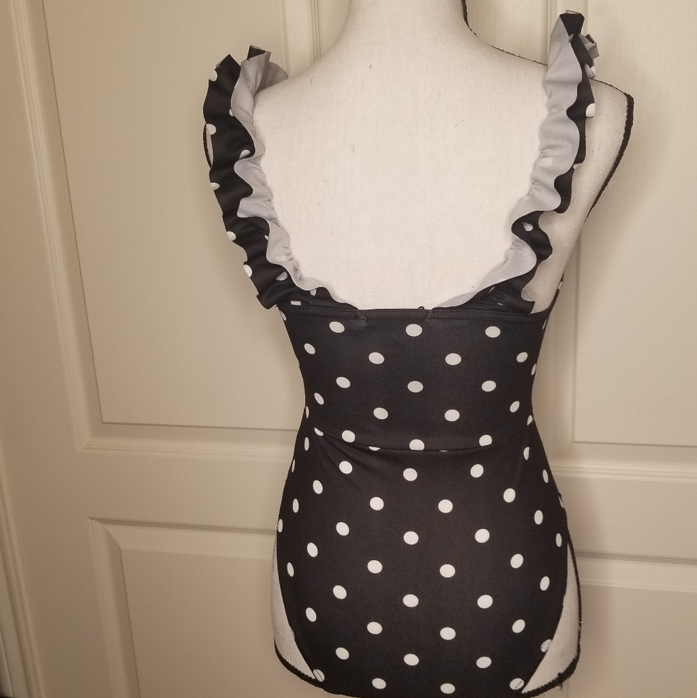 NWT Nasty Gal Polka Dot One Piece Swimsuit - Picture 7 of 9